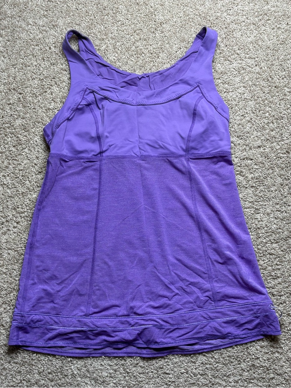 Lululemon Run: Ta Ta Topper